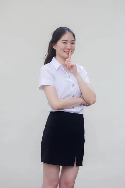 Tailandés Adulto Estudiante Universidad Uniforme Hermosa Chica Silenciosamente —  Fotos de Stock