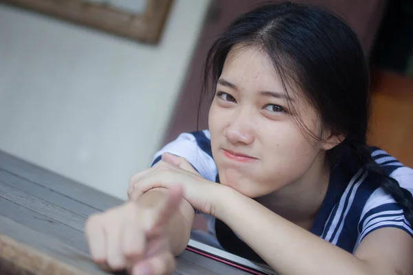 Japonés Adolescente Hermosa Chica Estudiante Uniforme Feliz Relajarse —  Fotos de Stock