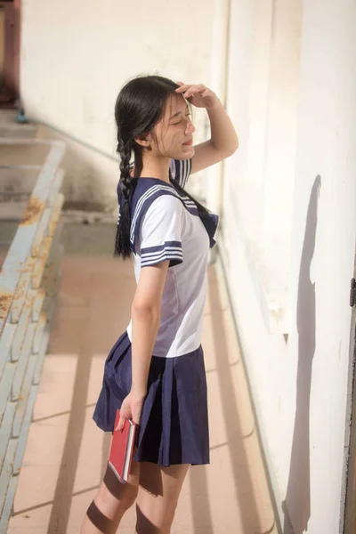 Japans Tiener Mooi Meisje Student Uniform Gelukkig Ontspannen — Stockfoto