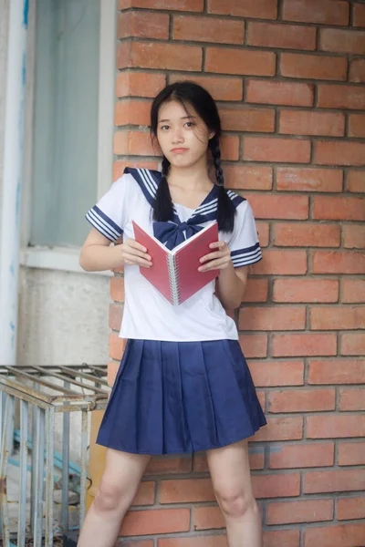 Japonês Teen Bela Menina Estudante Uniforme Feliz Relaxar — Fotografia de Stock