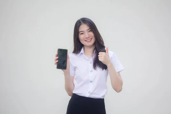 Thai Adulte Étudiant Université Uniforme Belle Fille Montrer Son Téléphone — Photo