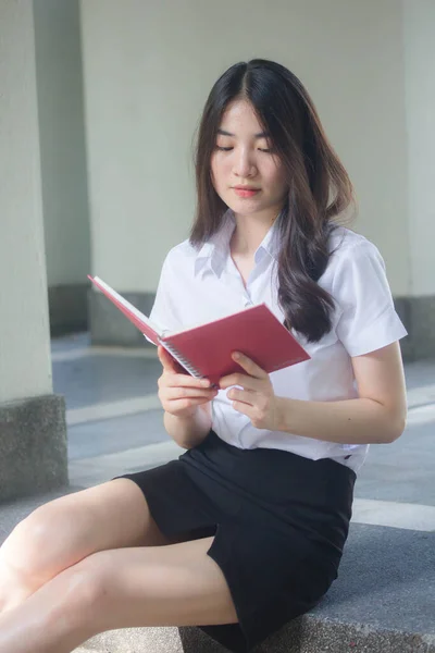 Retrato Tailandês Adulto Escritório Menina Ler Livro — Fotografia de Stock