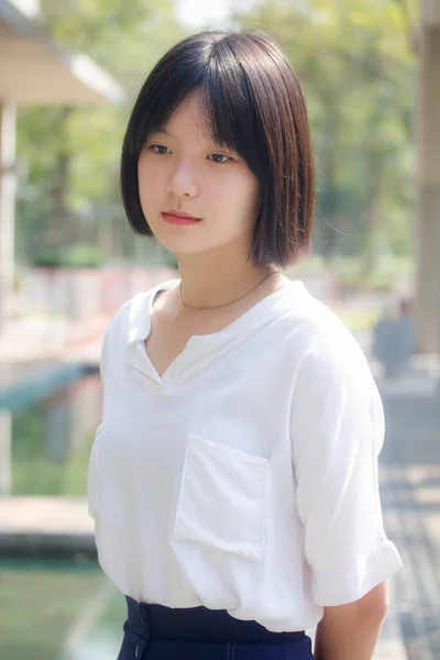 Asia Thai Teen Short Hair White Shirt Beautiful Girl Smile — Stock Photo, Image