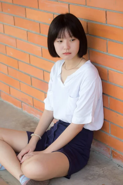 Asia Thai Teen Short Hair White Shirt Beautiful Girl Smile — Stock Photo, Image