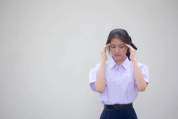Retrato Tailandés Estudiante Secundaria Uniforme Hermosa Chica Think —  Fotos de Stock