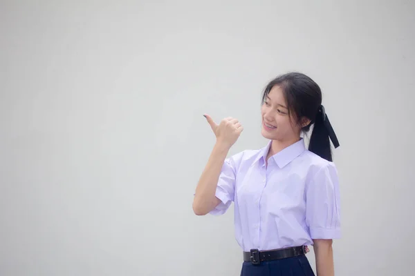 Retrato Tailandés Estudiante Secundaria Uniforme Hermosa Chica Señalando — Foto de Stock