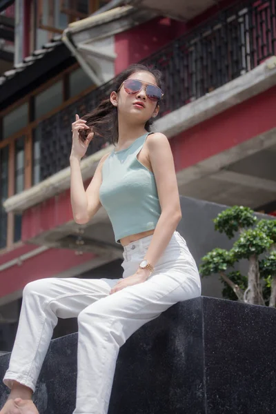 Portrait Thai China Adult Beautiful Girl Green Shirt White Jeans — Stock Photo, Image