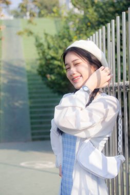 Asia thai teen blue dress güzel kız gülümse ve rahatla