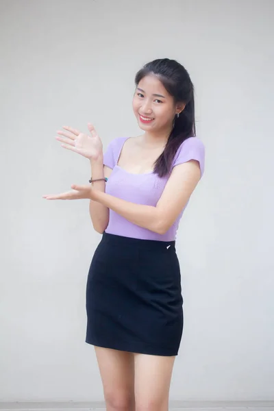Retrato Tailandés Adulto Oficina Chica Mostrar Mano —  Fotos de Stock