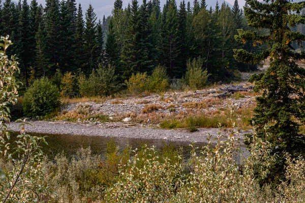 Caída Asentándose Sobre Río Highwood Provincial Recreation Área Alberta Canadá —  Fotos de Stock