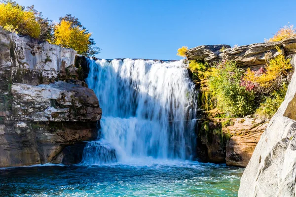 Tweeling Valt Herfst Lundbreck Falls Provinciaal Recreatiegebied Alberta Canada — Stockfoto