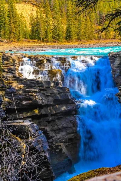 加拿大艾伯塔省贾斯珀国家公园Athabaska Falls — 图库照片