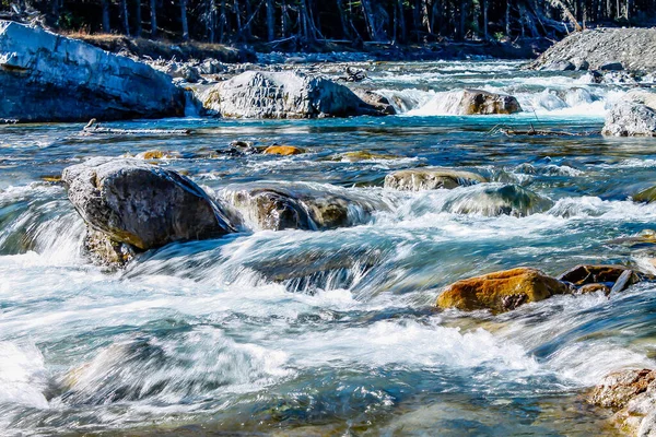 Eau Qui Coule Rapidement Précipite Sur Les Chutes Été Aire — Photo