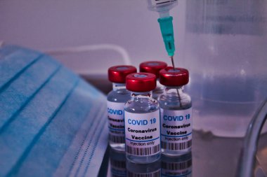 Dünya çapında hastalar için covid-19 hastane tabanlı aşı paketi