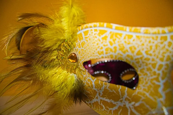 Yellow Carnival Mask You Can See Purple Carnival Mask — Stock Photo, Image