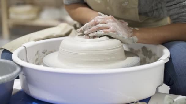 Close Anonymous Woman Working Pottery Wheel — Stock Video