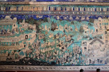 Taragarh kalesinde resim anlatan harika bir hikaye.