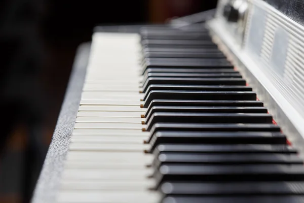 Closeup of a claviature electric piano — ストック写真