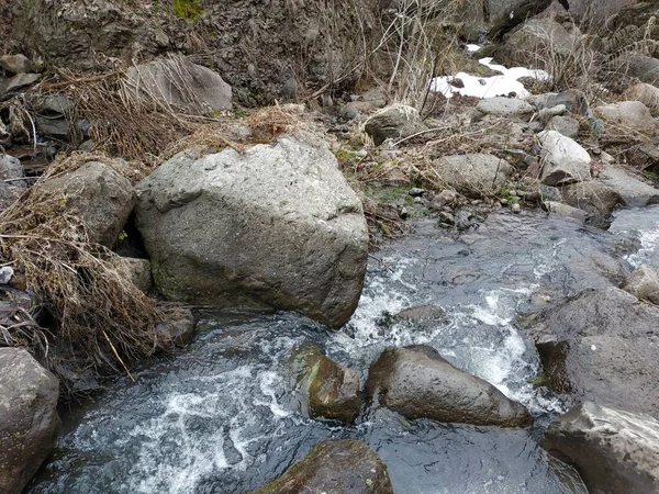 Montanha Selvagem Rio Frio Pedras Rochas — Fotografia de Stock