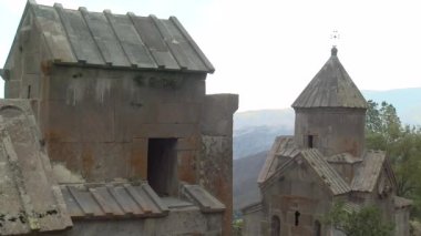 Dağlardaki antik Hıristiyan kilisesi