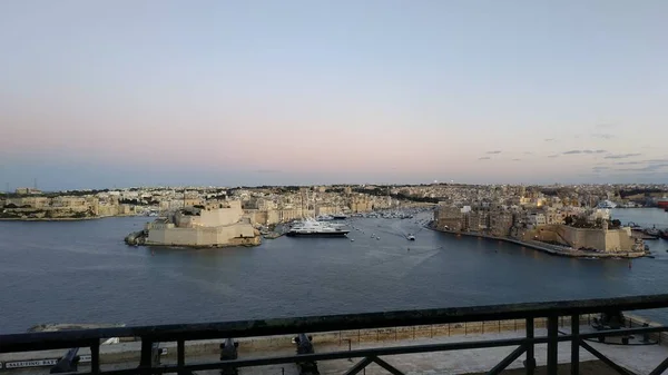Красивая Мальта Валлетта Рядом Средиземным Морем — стоковое фото