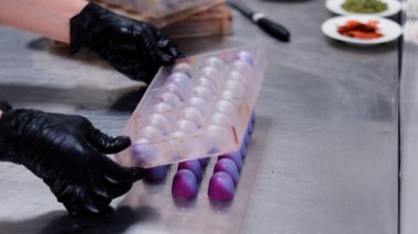 Kakao İşleme ve Şekerleme Üretim Hattı ile Çikolata Fabrikası Üretim Süreci, Endüstriyel Gıda Üretimi, Şekerler ve Şekerler Modern İşleme Tesisinde Ekipman Yapımı