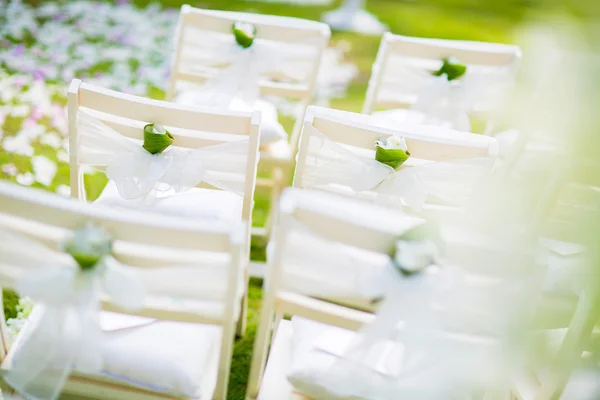 Wedding setup detail in garden — Stock Photo, Image