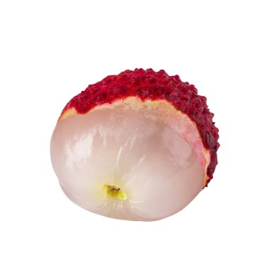 Taze liçi ya da litchi, beyaz arka planda izole edilmiş tropikal meyvedir.