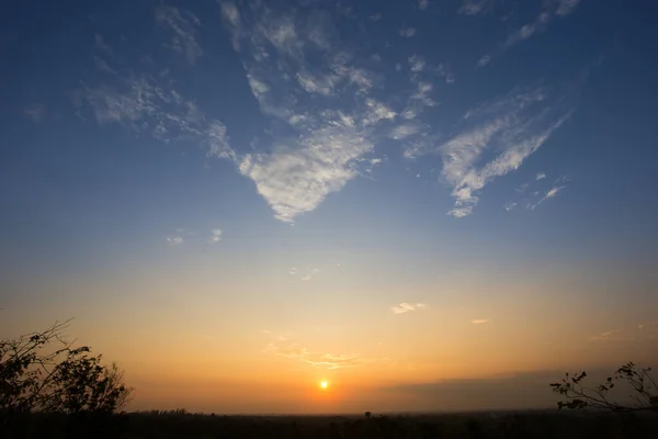 Colorful Dramatic Sky Cloud Sunrise Sky Sun Background — Stock Photo, Image