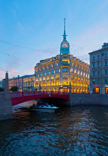 Szentpétervár Vörös Híd Bevásárló Központ Vörös Híd Közelében Esszék Sefálok — Stock Fotó