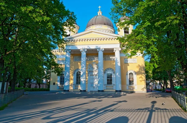 St. Petersburg - Şekil Değiştirme Meydanı, Şekil Değiştirme Katedrali. 