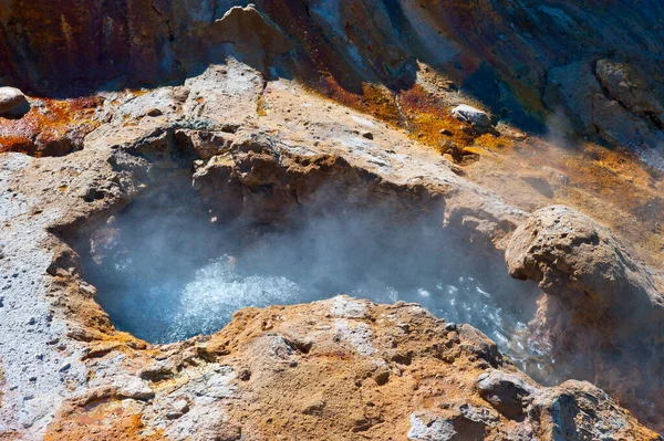 Siedendes Wasser Krater Des Bolschoi Geysirs Tal Der Geysire Kamtschatka — Stockfoto