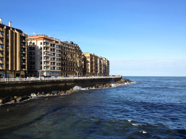 San Sebastian kıyı şeridi, Bask Ülkesi, İspanya — Stok fotoğraf