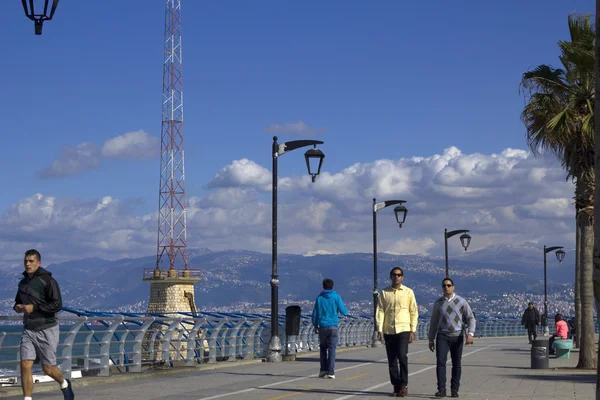 Známém přímořském Corniche, Bejrút, Libanon. — Stock fotografie