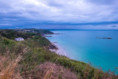 Pointe du Roselier, İngiltere, Fransa