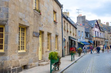 Roscoff, Fransa - 28 Ağustos 2019: Roscoff, Brittany 'deki eski yerleşim yerleri