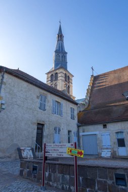 Houses surrounding the Benedictine courtyard in Saint-Pourcain-sur-Sioule