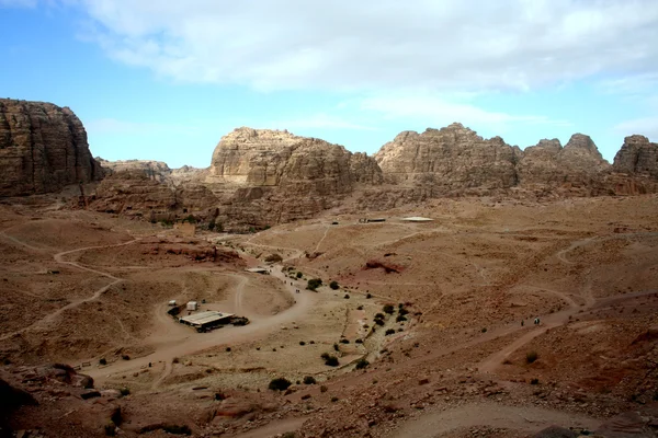 Rocky desert landscape of Petra, Jordan — Stock Photo, Image