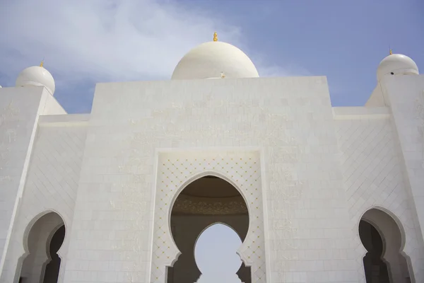 Sheikh Zayed Grand Mosque in Abu Dhabi, UAE — Stock Photo, Image