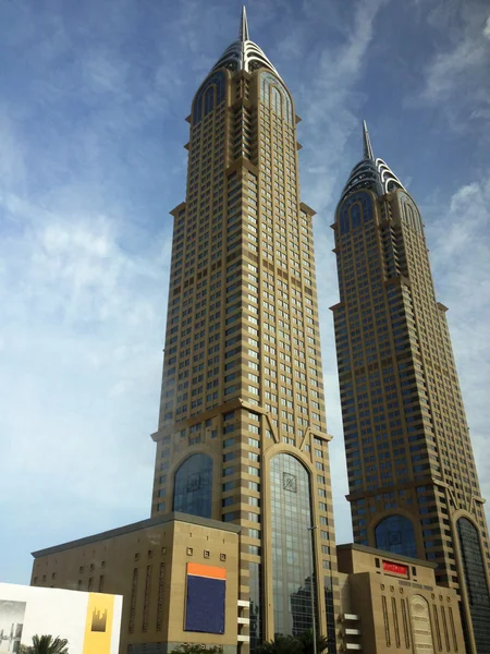 Архітектура в Дубаї, ОАЕ — стокове фото