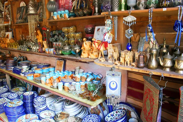 Souvenirs locales tradicionales en Jordania, Oriente Medio — Foto de Stock