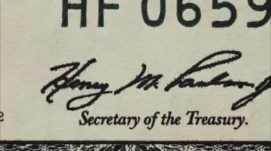 USD nakit makro görüntü. Yeşil 100 dolar. Hareket animasyonunu durdurun. ABD keman parası.