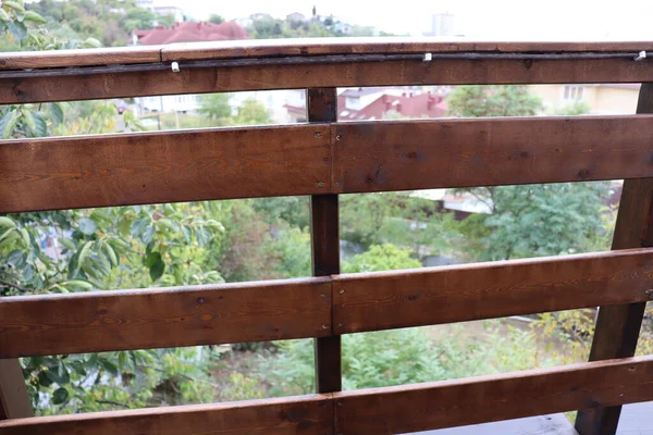 Drewniane Poręcze Balkonie — Zdjęcie stockowe
