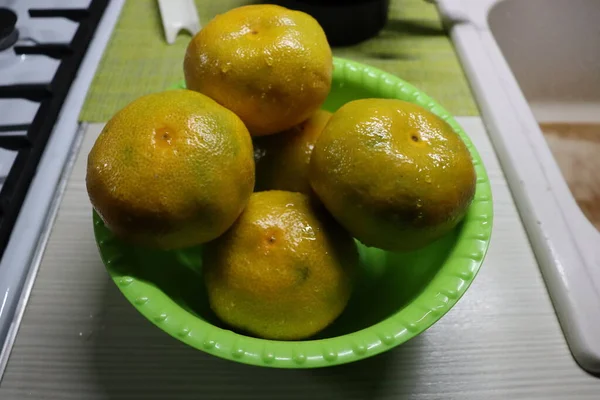 Tangerines Green Bowl — Stock Photo, Image