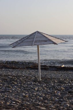  Denizin üzerinde gün batımı