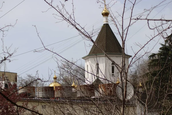 Cupola Oro Sulla Chiesa Ortodossa — Foto Stock