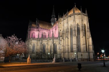 Gece St. Elisabeth Katedrali'nde
