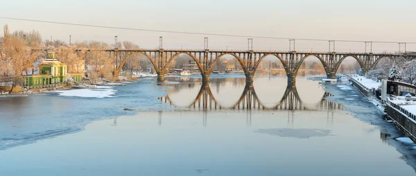 Merefa-Kherson brug. Dnepropetrovsk — Stockfoto