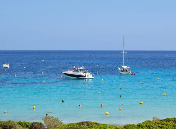 Hermosa vista de la playa isla de Menorca — Foto de Stock