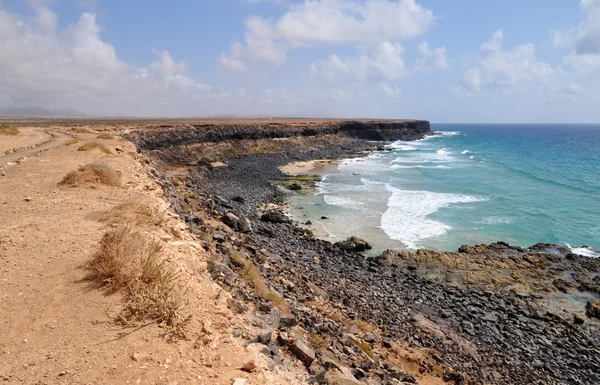 Bella vista sulla spiaggia dell'isola canaria di Fuerteventura in Spagna — Foto Stock